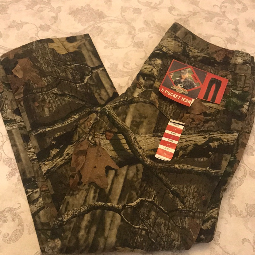 NWT Mossy Oak Break-Up Infinity Jean 🌟2-for$20🌟